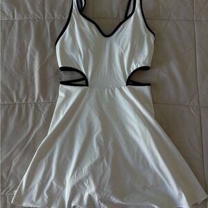 Old Navy White and Black Active Dress